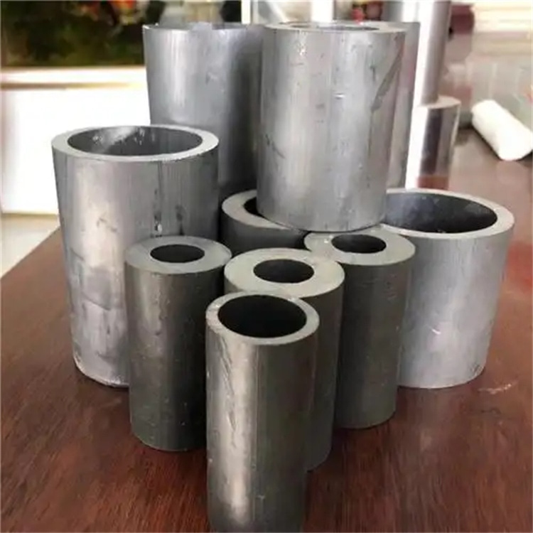 铅管