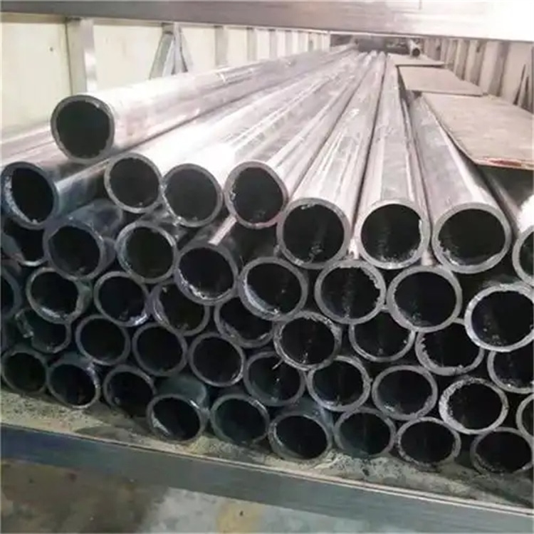 铅管